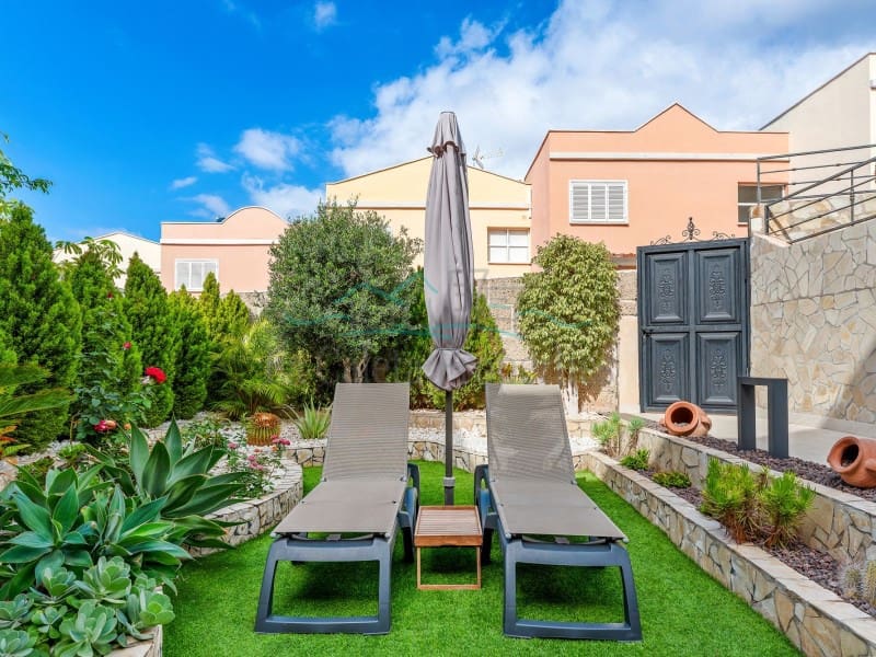 3 slaapkamer Appartement te koop in Costa Adeje met garage - € 770.000 (Ref: 9474970)