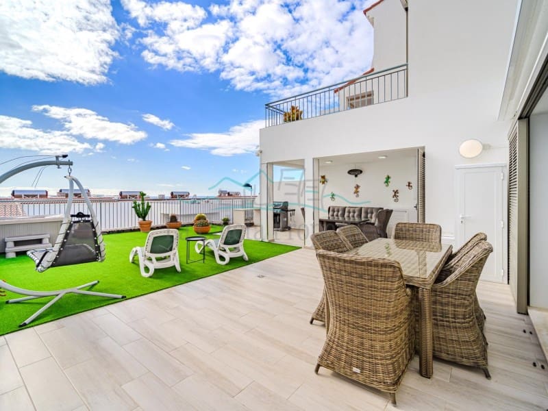 2 bedroom Apartment for sale in Costa Adeje with garage - € 995,000 (Ref: 9499023)