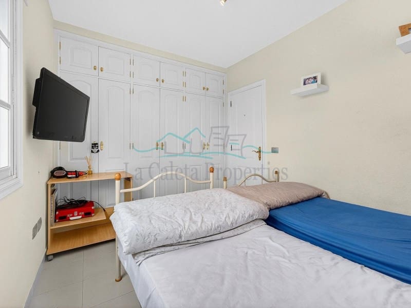 3 bedroom Townhouse for sale in Costa Adeje with garage - € 659,000 (Ref: 9516263)