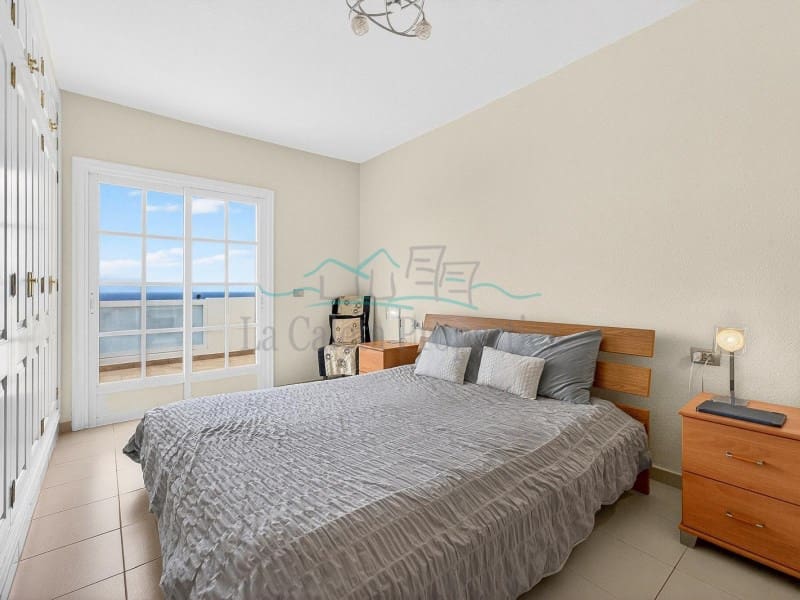 3 bedroom Townhouse for sale in Costa Adeje with garage - € 659,000 (Ref: 9516263)