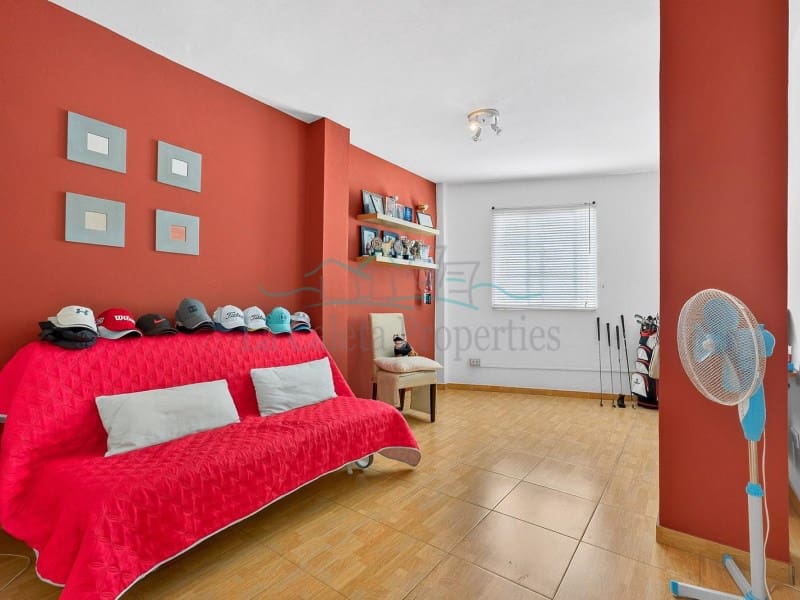 3 bedroom Townhouse for sale in Costa Adeje with garage - € 659,000 (Ref: 9516263)