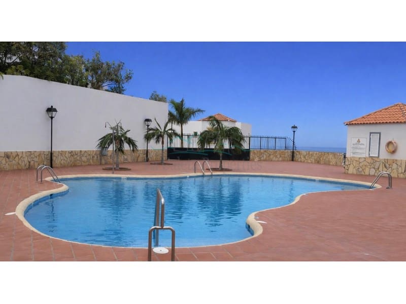 3 bedroom Townhouse for sale in Costa Adeje with garage - € 659,000 (Ref: 9516263)