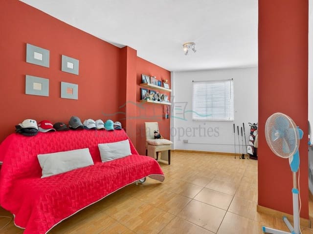 Casa de 3 habitaciones en Costa Adeje, Adeje en venta con garaje - 659.000 € (Ref: 9516263)