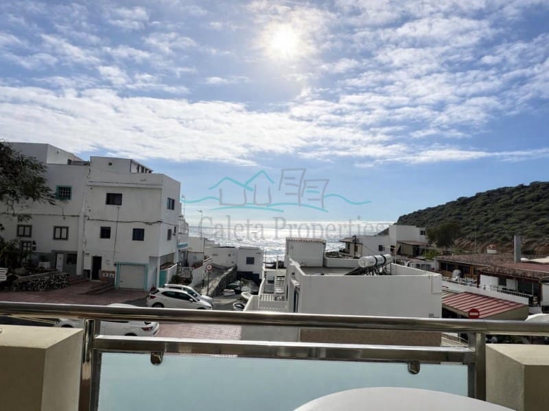 2 soverom Leilighet til salgs i Costa Adeje med garasje - € 670 000 (Ref: 9568771)