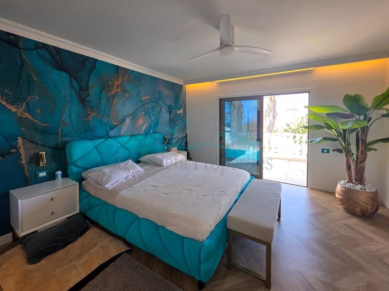 4 soveværelse Villa til salg i Costa Adeje med garage - € 3.200.000 (Ref: 9721558)