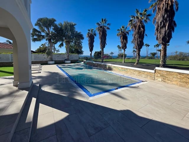 Chalet de 4 habitaciones en La Caleta Adeje, Adeje en venta con garaje - 3.200.000 € (Ref: 9721558)