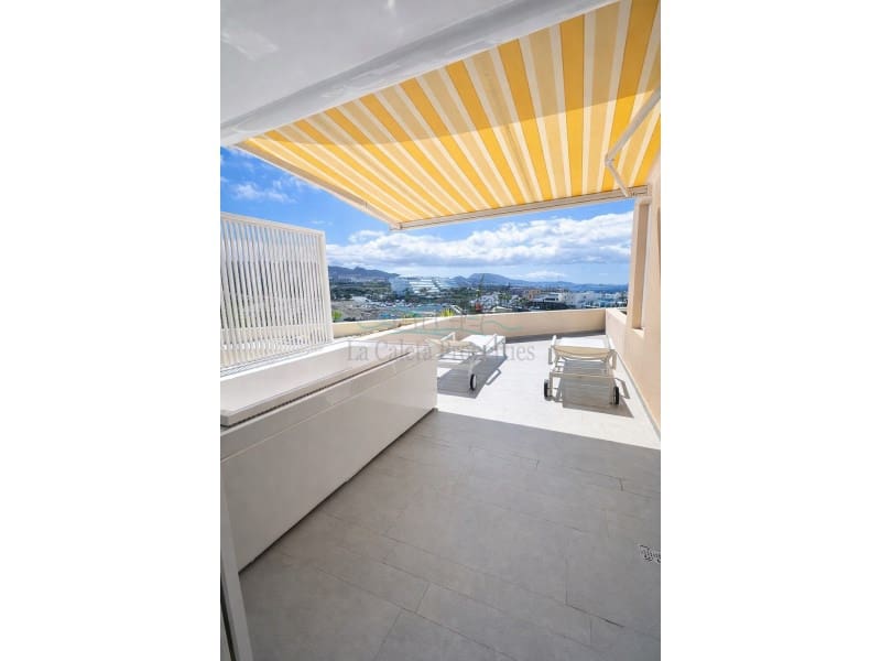 1 soverom Leilighet til salgs i La Caleta Adeje med garasje - € 630 000 (Ref: 9761896)