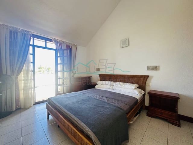 1 bedroom Apartment for sale in Playa de las Americas, Arona - € 675,000 (Ref: 9788313)