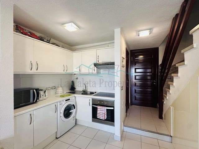 1 bedroom Apartment for sale in Playa de las Americas, Arona - € 675,000 (Ref: 9788313)