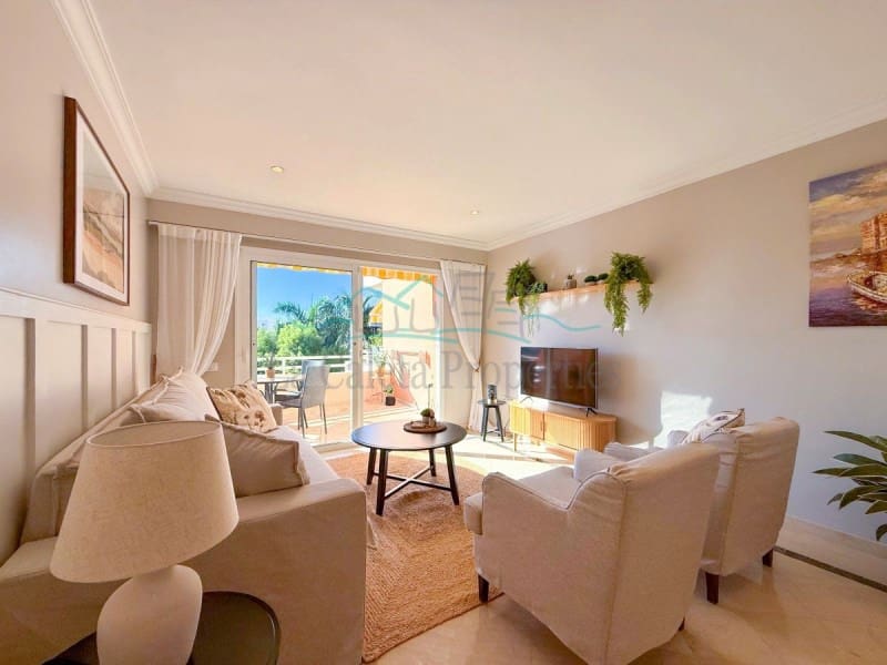 Apartamento de 1 habitación en La Caleta Adeje en venta con piscina - 495.000 € (Ref: 9896602)