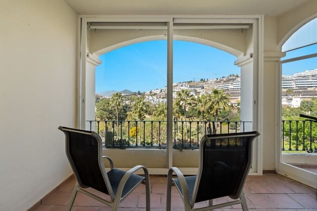 2 soverom Penthouse til salgs i La Quinta, Benahavís med svømmebasseng - € 595 000 (Ref: 10078662)