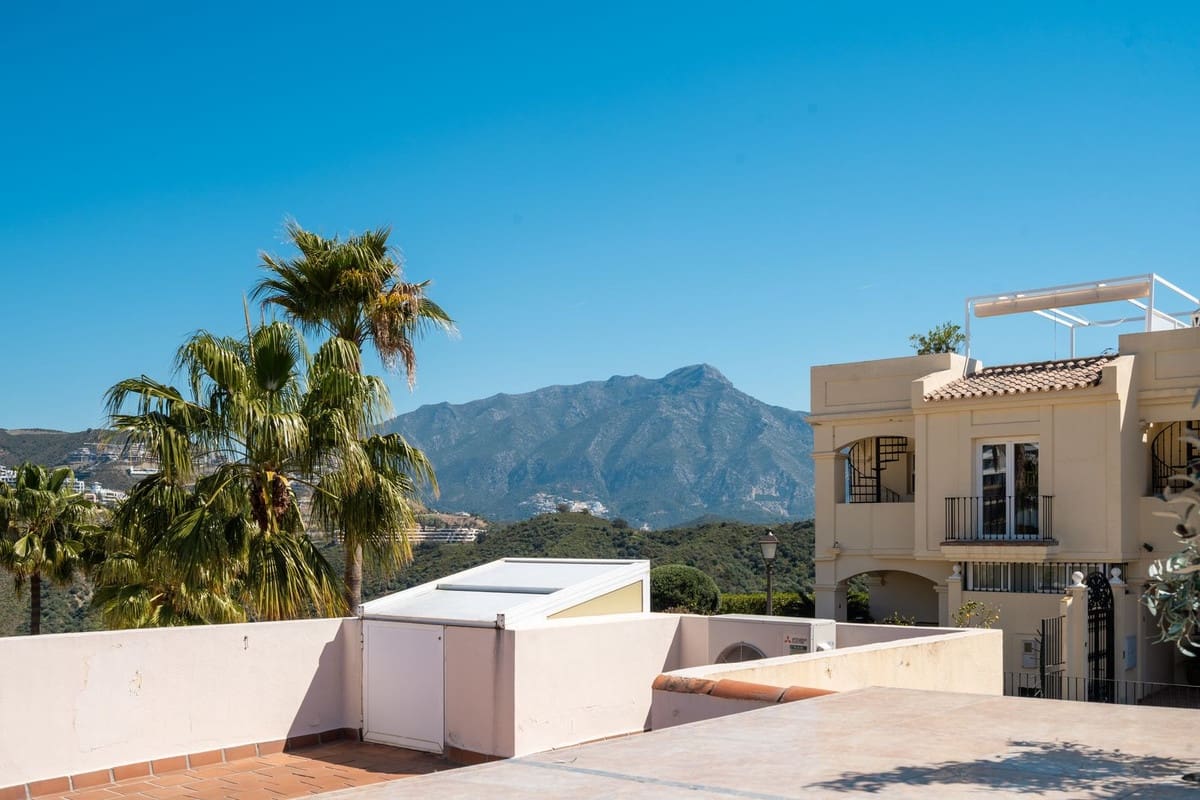 2 soverom Penthouse til salgs i La Quinta med svømmebasseng - € 595 000 (Ref: 10078662)