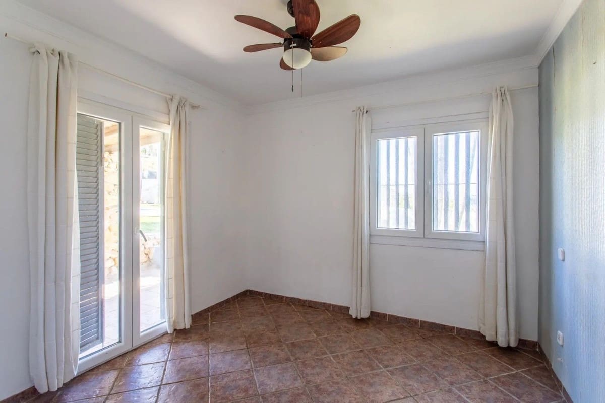 3 quarto Moradia para venda em Punta de la Chullera com piscina garagem - 2 500 000 € (Ref: 10078664)