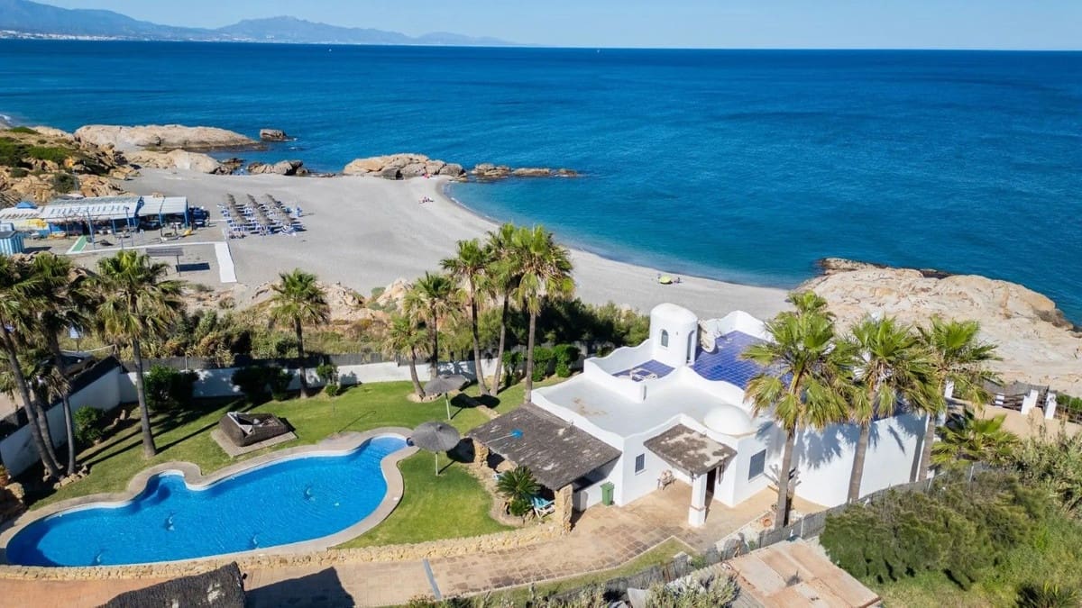 3 quarto Moradia para venda em Punta de la Chullera com piscina garagem - 2 500 000 € (Ref: 10078664)