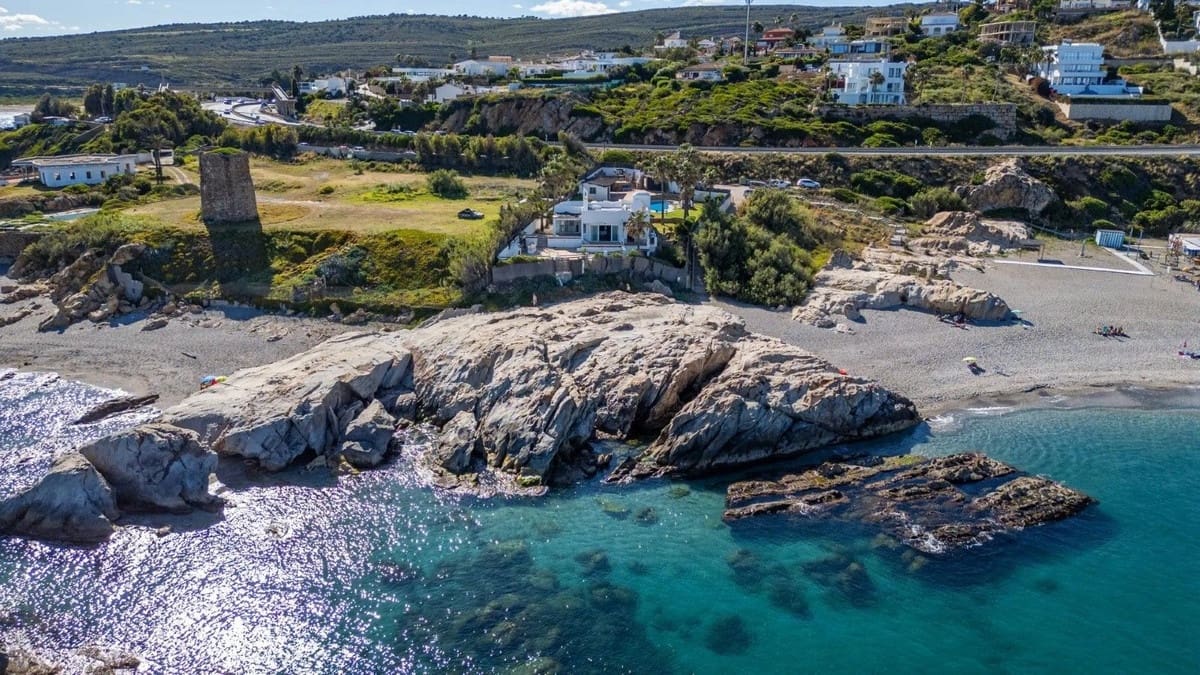 3 quarto Moradia para venda em Punta de la Chullera com piscina garagem - 2 500 000 € (Ref: 10078664)