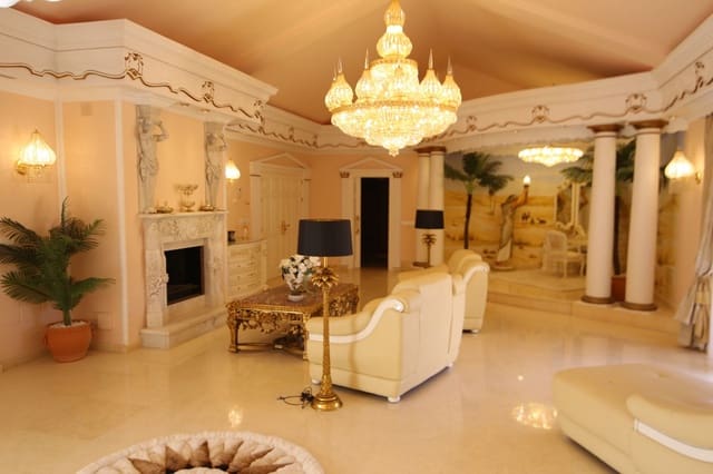 Chalet de 6 habitaciones en Sotogrande Alto, San Roque en venta con piscina garaje - 12.000.000 € (Ref: 10078671)