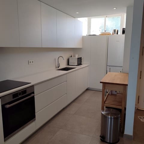 2 soveværelse Penthouse til leje i La Quinta, Benahavís med swimmingpool garage - € 2.200 (Ref: 10078674)