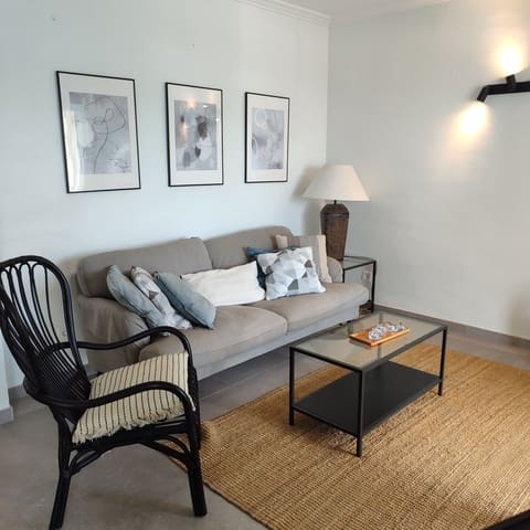 2 soveværelse Penthouse til leje i La Quinta, Benahavís med swimmingpool garage - € 2.200 (Ref: 10078674)
