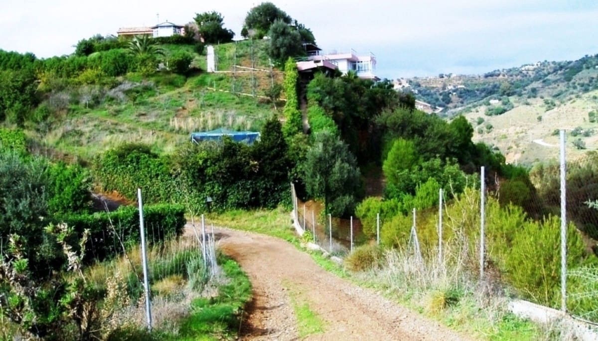 7 sypialnia Finka/Dom wiejski na sprzedaż w Campo Mijas z basenem garażem - 900 000 € (Ref: 10078675)