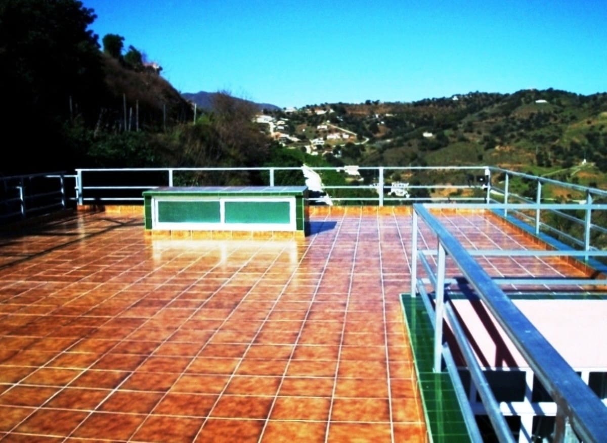 7 sypialnia Finka/Dom wiejski na sprzedaż w Campo Mijas z basenem garażem - 900 000 € (Ref: 10078675)