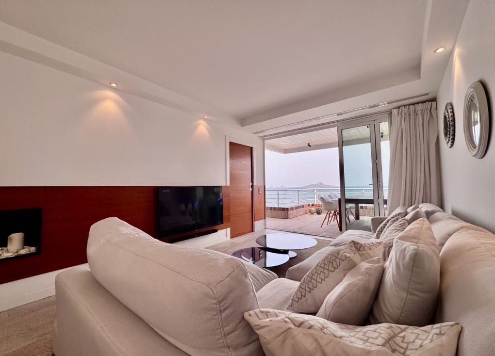 2 Zimmer Apartment zu verkaufen in La Manga del Mar Menor mit Pool - 360.000 € (Ref: 10000160)
