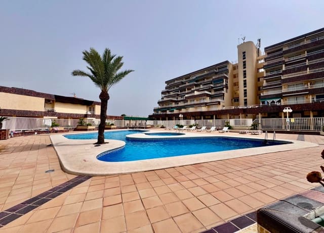 2 Zimmer Apartment zu verkaufen in La Manga del Mar Menor mit Pool - 360.000 € (Ref: 10000160)