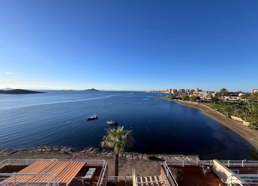 2 bedroom Apartment for sale in La Manga del Mar Menor with pool garage - € 360,000 (Ref: 10000160)