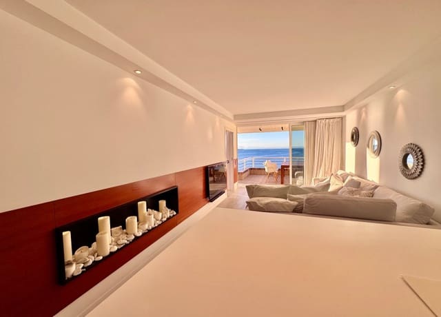 2 bedroom Apartment for sale in La Manga del Mar Menor with pool - € 360,000 (Ref: 10000160)
