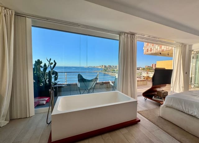2 makuuhuone Huoneisto myytävänä paikassa La Manga del Mar Menor mukana uima-altaan - 360 000 € (Ref: 10000160)