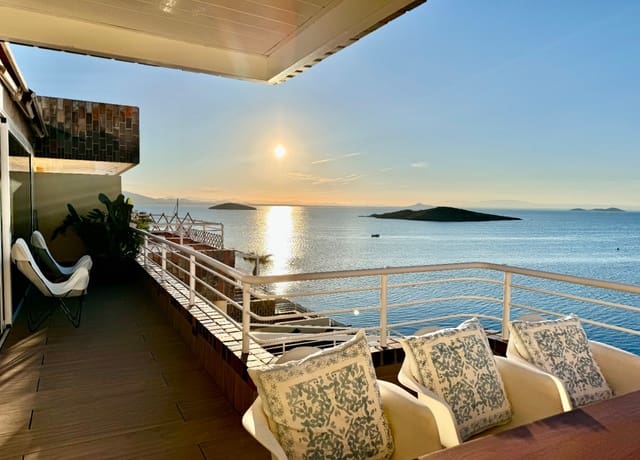2 makuuhuone Huoneisto myytävänä paikassa La Manga del Mar Menor mukana uima-altaan - 360 000 € (Ref: 10000160)