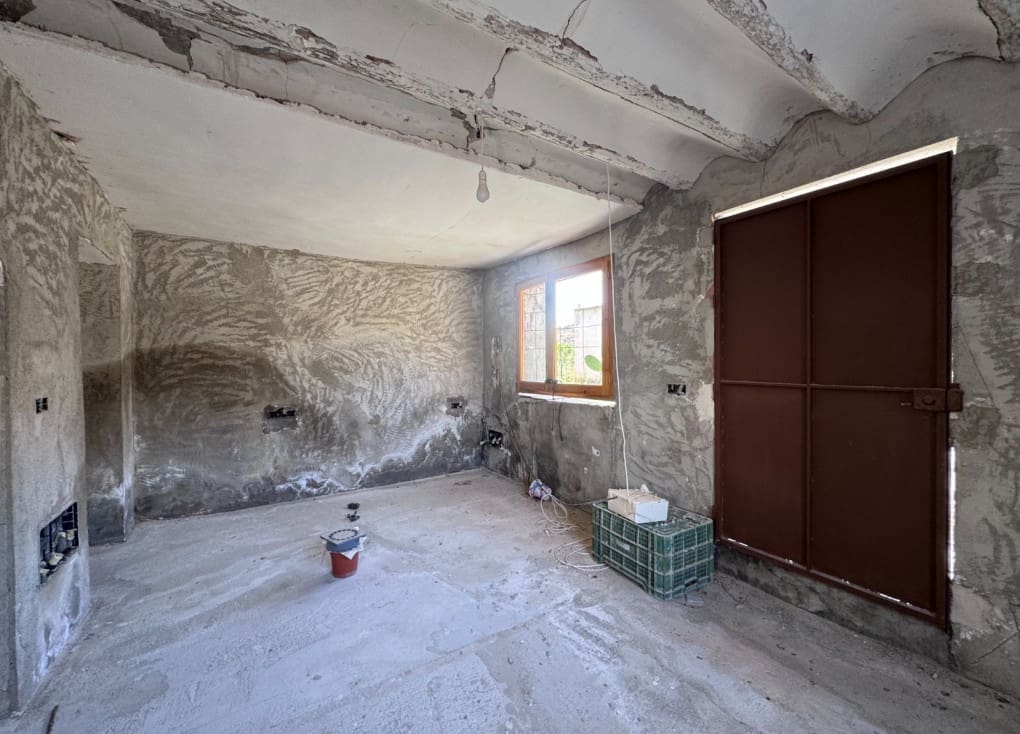 5 soveværelse Finca/Landehus til salg i Ricote med garage - € 95.000 (Ref: 10052026)