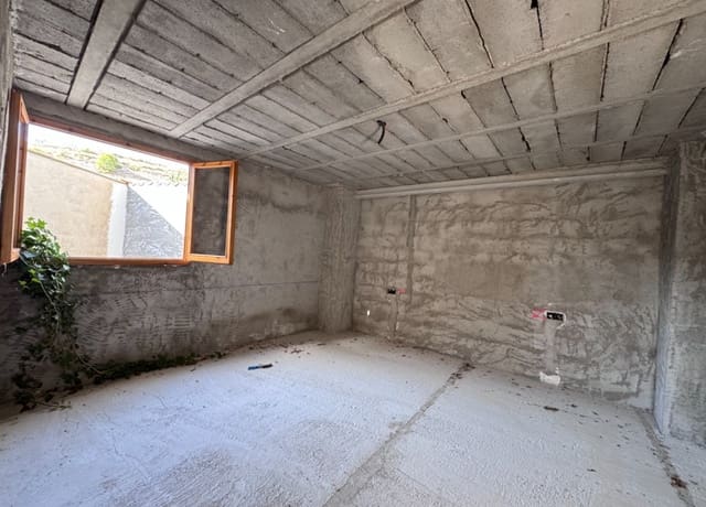 5 soveværelse Finca/Landehus til salg i Ricote med garage - € 95.000 (Ref: 10052026)