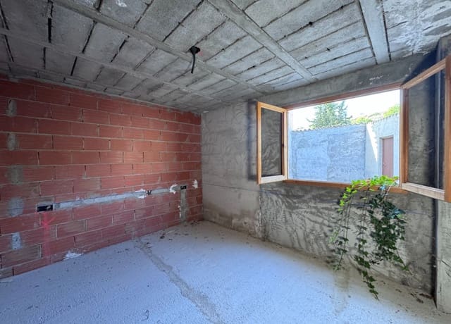 5 soveværelse Finca/Landehus til salg i Ricote med garage - € 95.000 (Ref: 10052026)