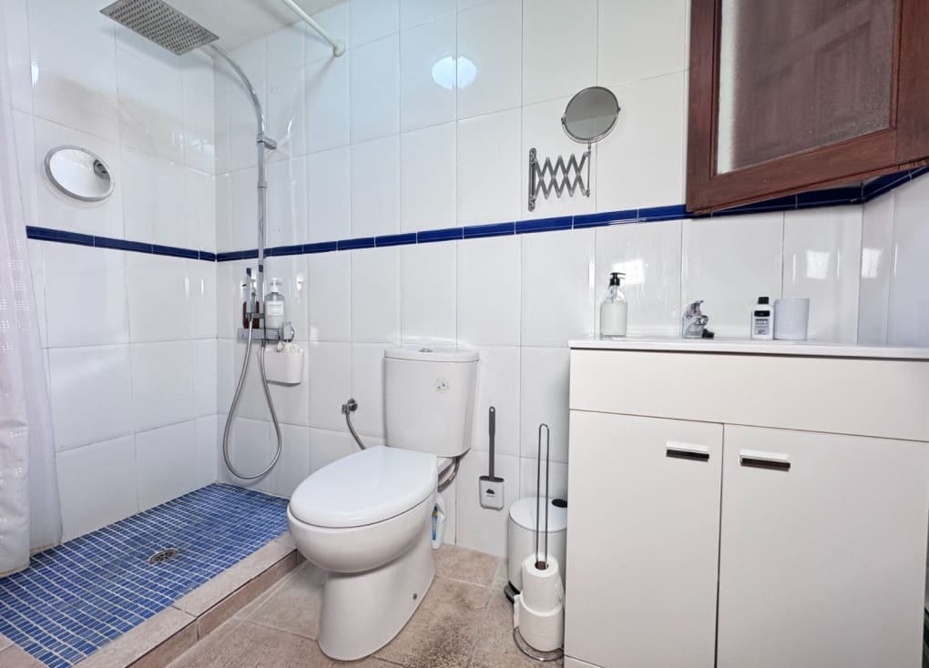 3 makuuhuone Omakotitalo myytävänä paikassa Blanca - 120 000 € (Ref: 10170034)