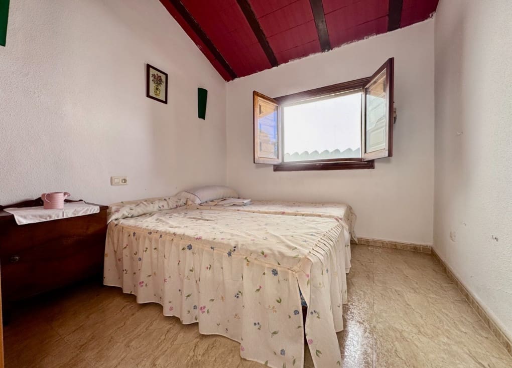8 bedroom Finca/Country House for sale in Bullas with pool - € 119,000 (Ref: 10182152)
