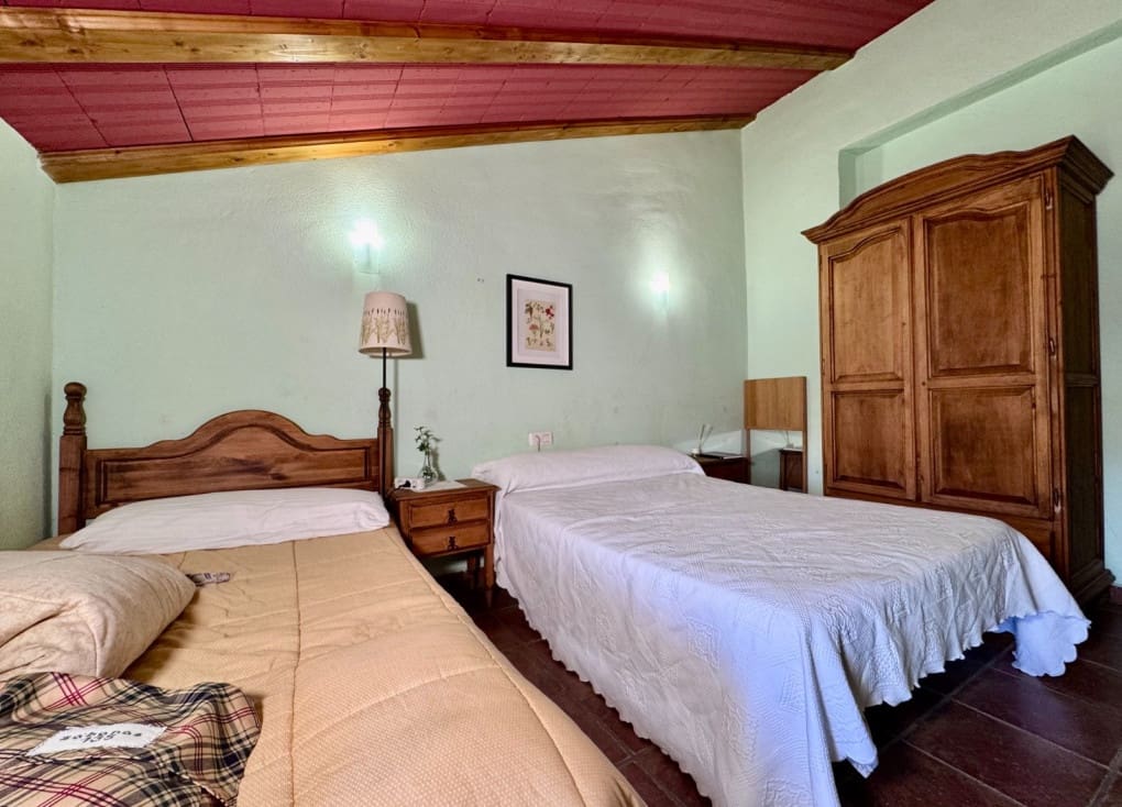 8 bedroom Finca/Country House for sale in Bullas with pool - € 119,000 (Ref: 10182152)
