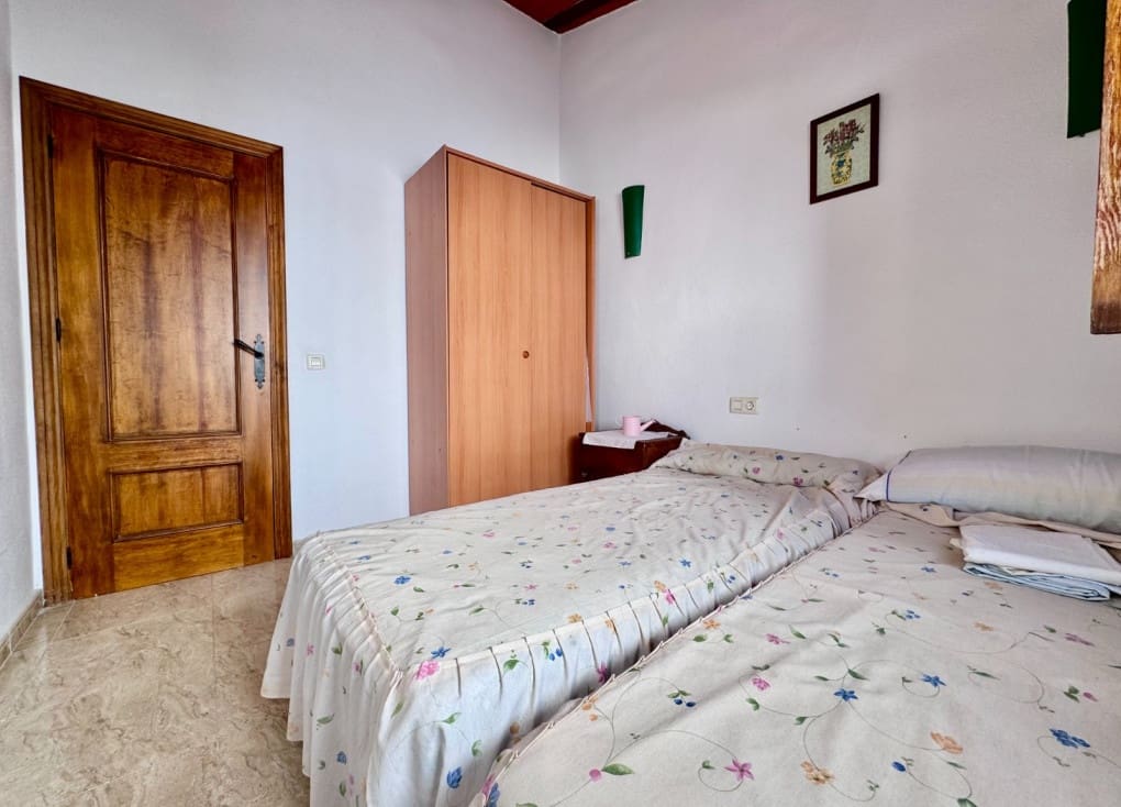 8 bedroom Finca/Country House for sale in Bullas with pool - € 119,000 (Ref: 10182152)