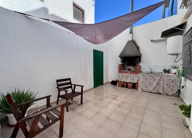 8 bedroom Finca/Country House for sale in Bullas with pool - € 119,000 (Ref: 10182152)