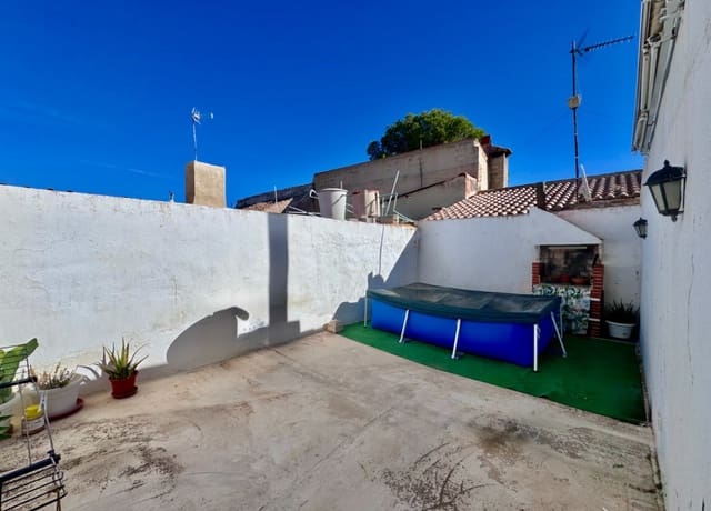 8 bedroom Finca/Country House for sale in Bullas with pool - € 119,000 (Ref: 10182152)