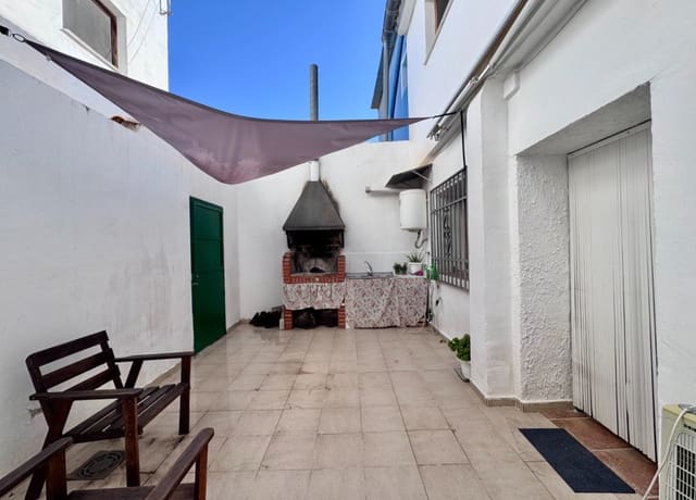 8 bedroom Finca/Country House for sale in Bullas with pool - € 119,000 (Ref: 10182152)