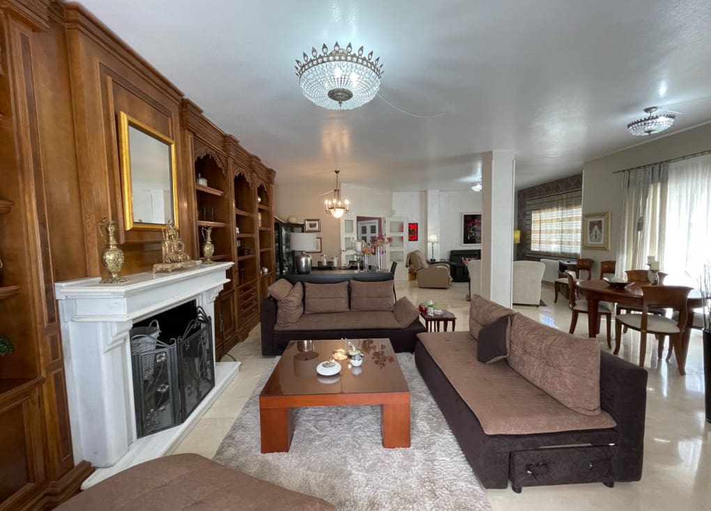 6 soveværelse Finca/Landehus til salg i Cieza med swimmingpool garage - € 479.000 (Ref: 7708221)