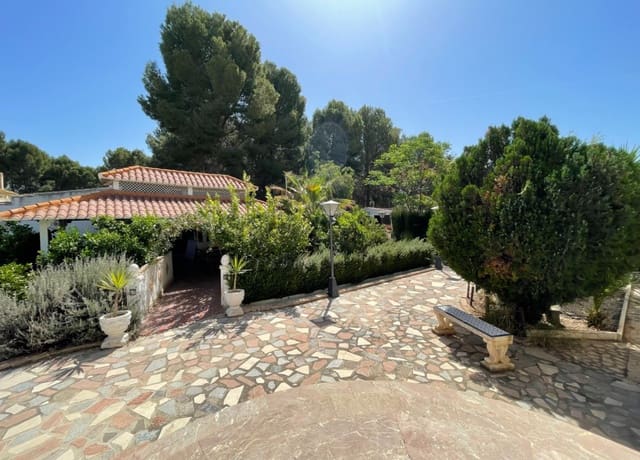 6 slaapkamer Finca/Landhuis te koop in Cieza met zwembad garage - € 479.000 (Ref: 7708221)