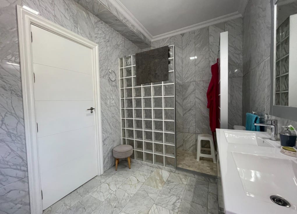 6 soveværelse Finca/Landehus til salg i Cieza med swimmingpool garage - € 479.000 (Ref: 7708221)