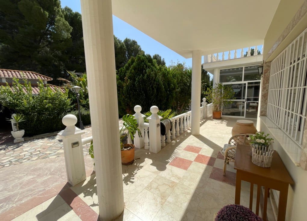 6 soveværelse Finca/Landehus til salg i Cieza med swimmingpool garage - € 479.000 (Ref: 7708221)