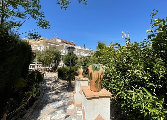 6 slaapkamer Finca/Landhuis te koop in Cieza met zwembad garage - € 479.000 (Ref: 7708221)