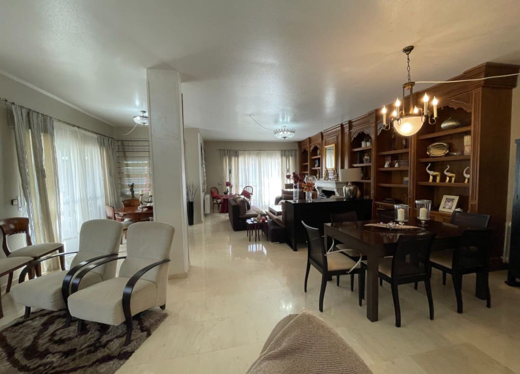 6 soveværelse Finca/Landehus til salg i Cieza med swimmingpool garage - € 479.000 (Ref: 7708221)