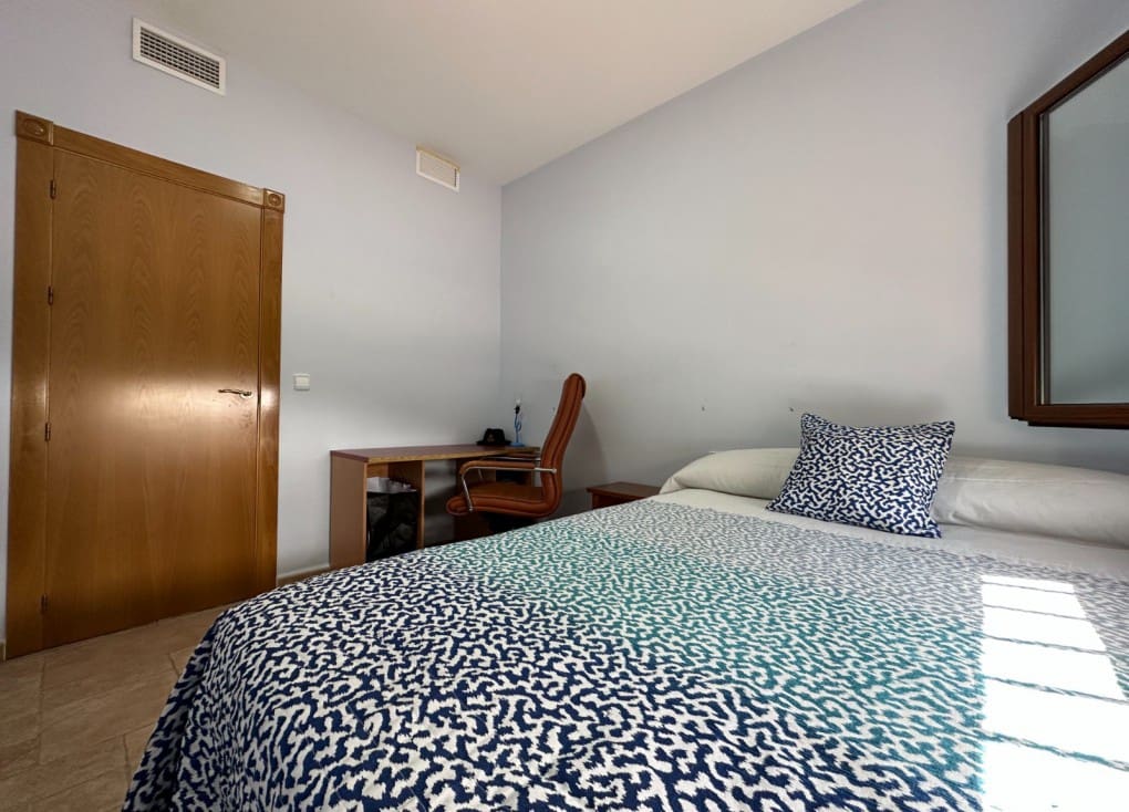 4 soveværelse Finca/Landehus til salg i Ojos med swimmingpool garage - € 430.000 (Ref: 7708229)