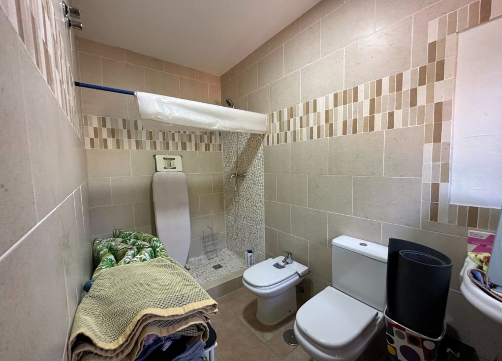 4 soveværelse Finca/Landehus til salg i Ojos med swimmingpool garage - € 430.000 (Ref: 7708229)