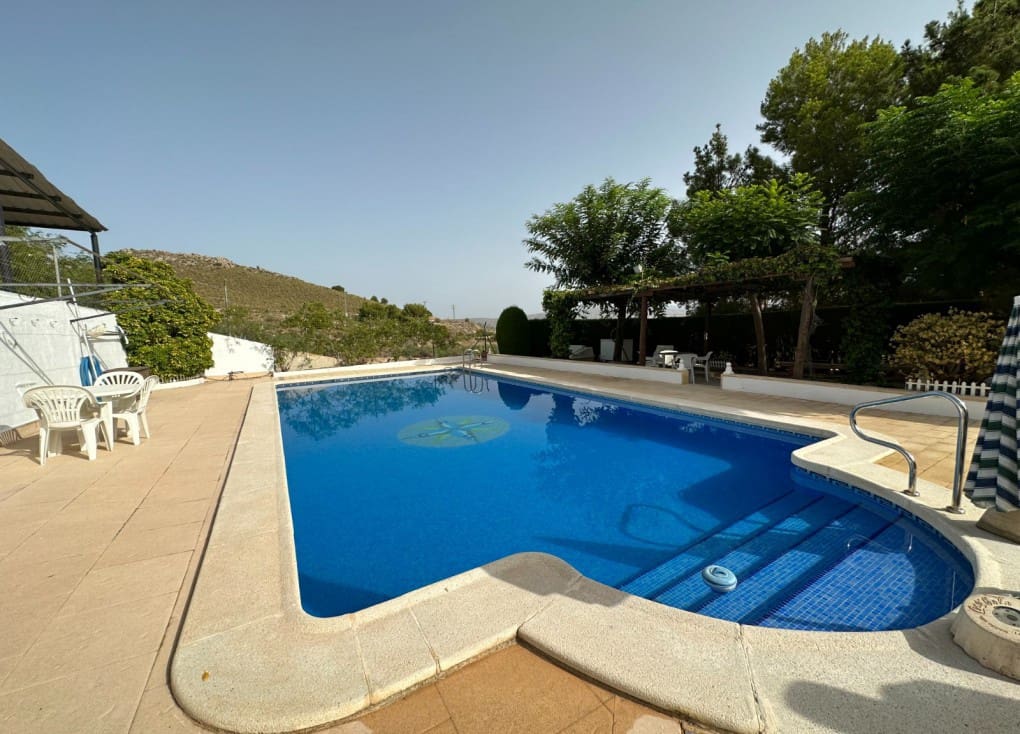 Finca/Casa Rural de 4 habitaciones en Abarán en venta con piscina garaje - 215.000 € (Ref: 7737031)