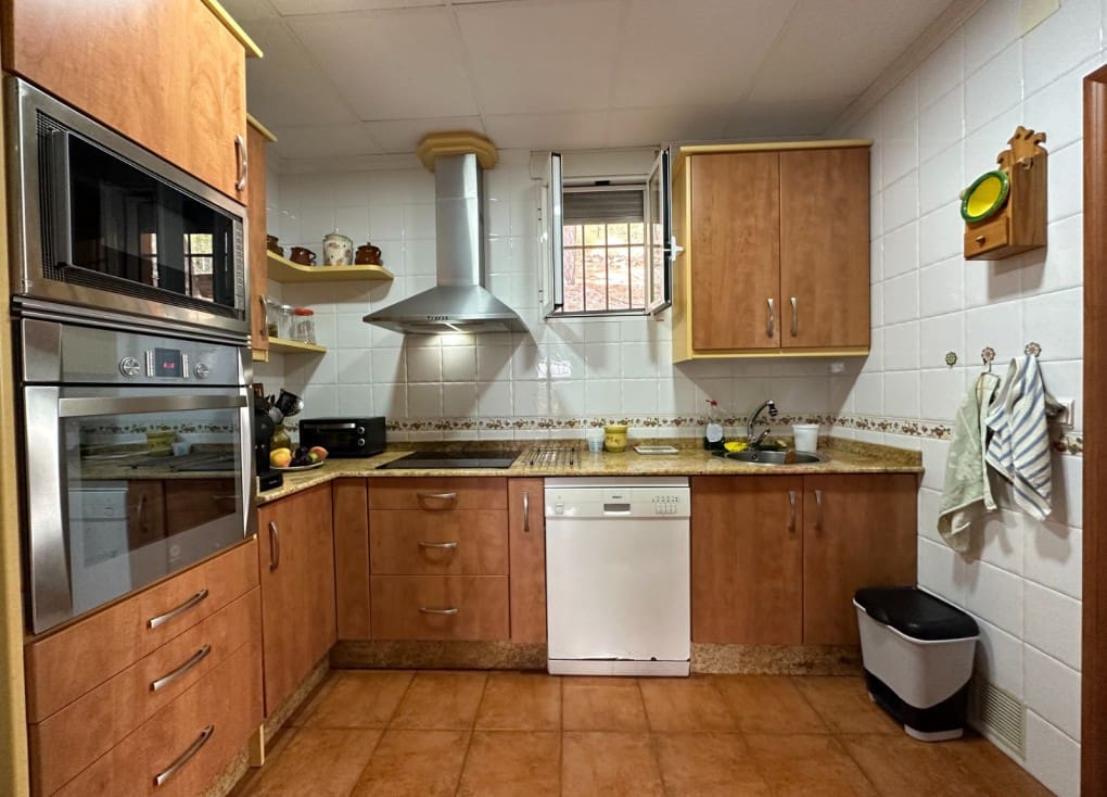 Finca/Casa Rural de 4 habitaciones en Abarán en venta con piscina garaje - 215.000 € (Ref: 7737031)